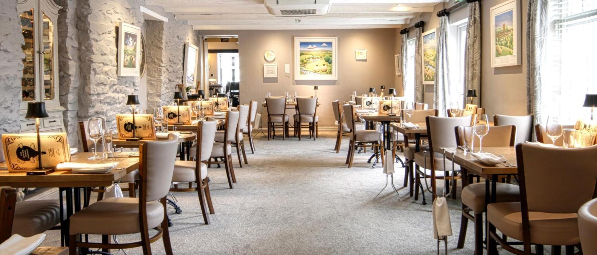 The Wensleydale Heifer Hotel Leyburn Exterior photo